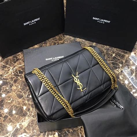 YSL accesorios para mujer 